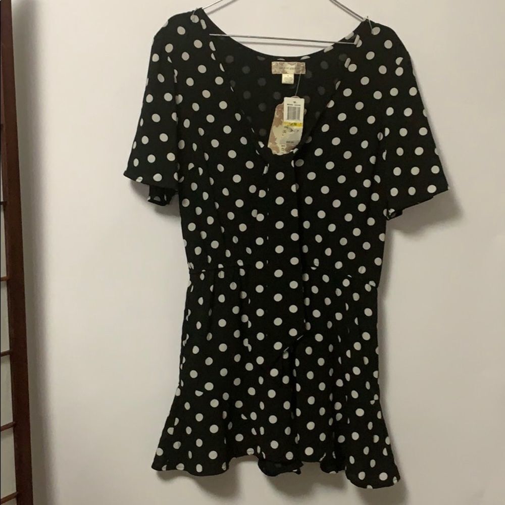 BAND OF GYPSIES BLACK IVORY ROMPER‎ Size M